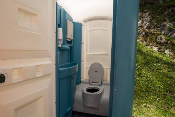 Best Porta potty delivery and setup  in Sultan, WA